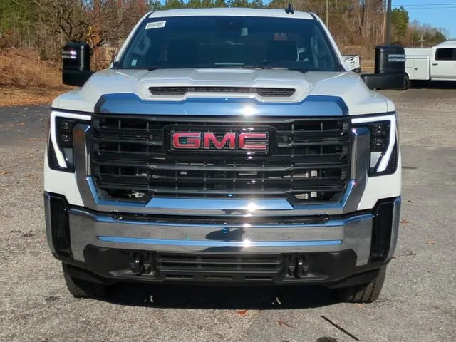 New 2024 Summit White GMC Pro image 2