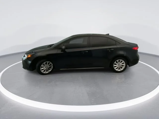 Used 2021 Black Toyota LE image 3