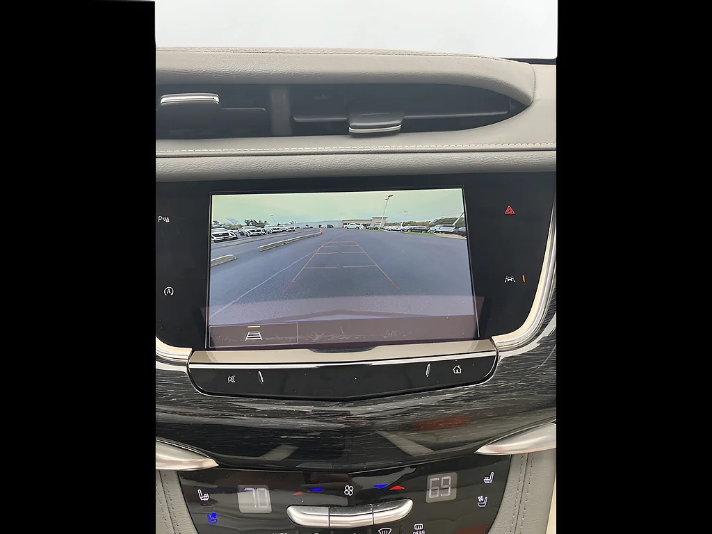 Used 2021 Wilder Metallic Cadillac Premium Luxury image 15