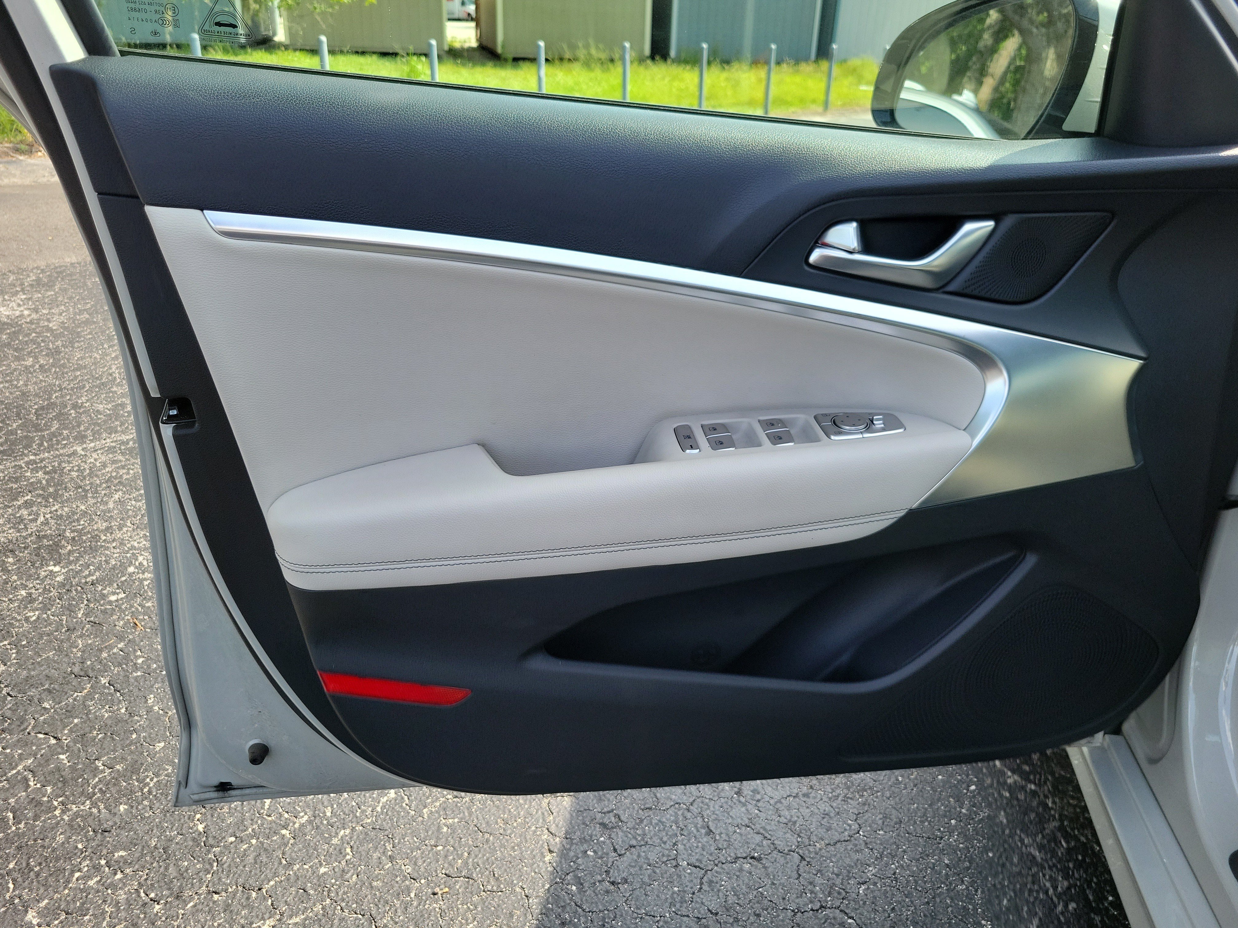Used 2025 Vatna Gray Genesis 2.5T image 16
