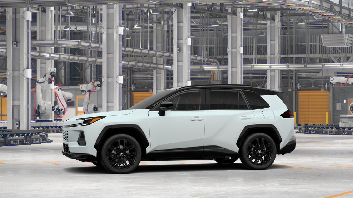 New 2026 Wind Chill Pearl w/Black Roof Toyota XSE image 5