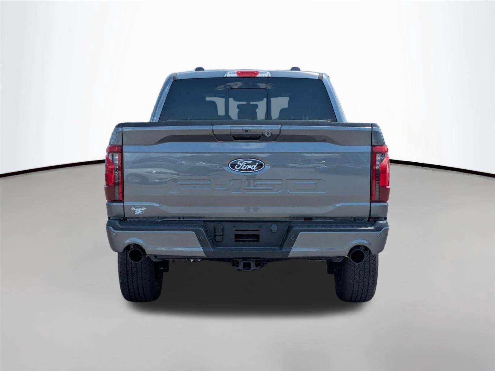 New 2024 Carbonized Gray Metallic Ford XLT image 6