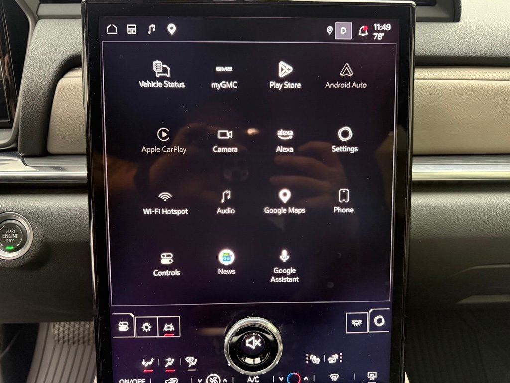 Used 2025 Metallic GMC Elevation image 5
