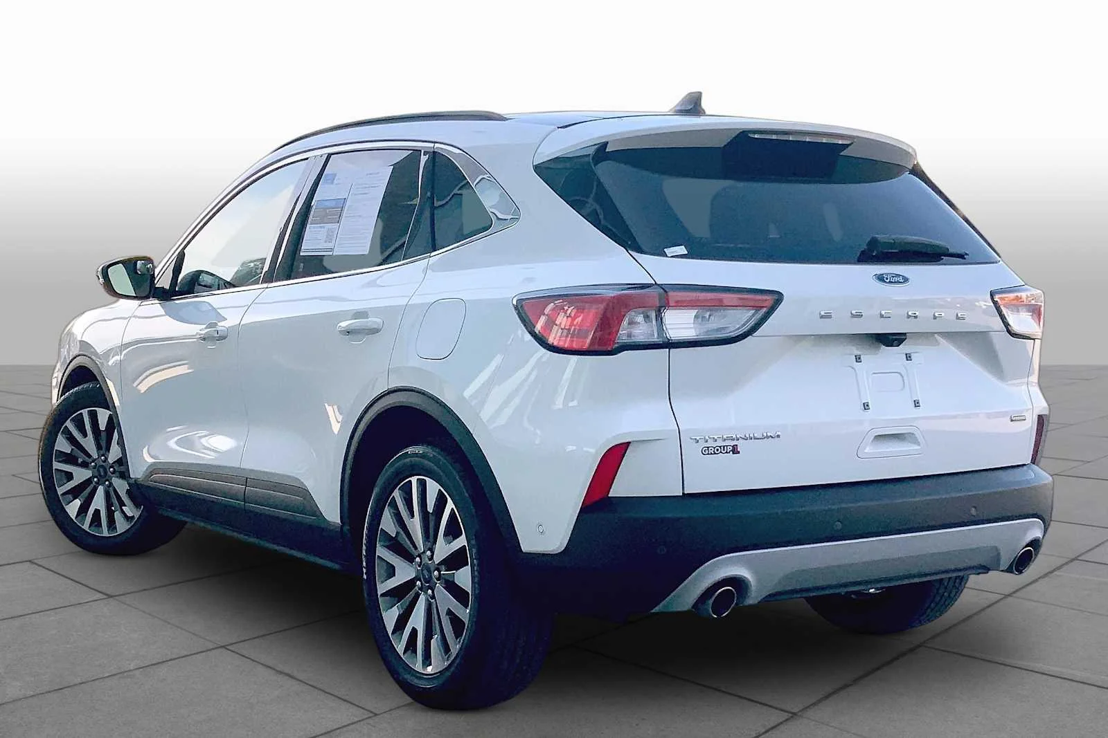 Used 2020 Star White Metallic Tri-Coat Ford Titanium Hybrid image 12