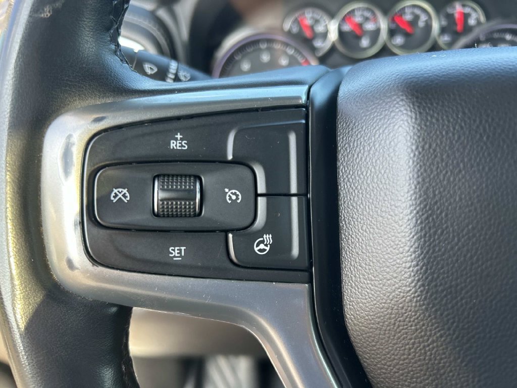 Used 2023 Summit White Chevrolet LT image 29