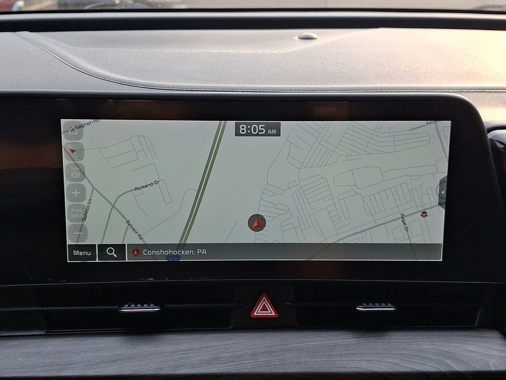 Used 2023 White Kia X-Line image 18