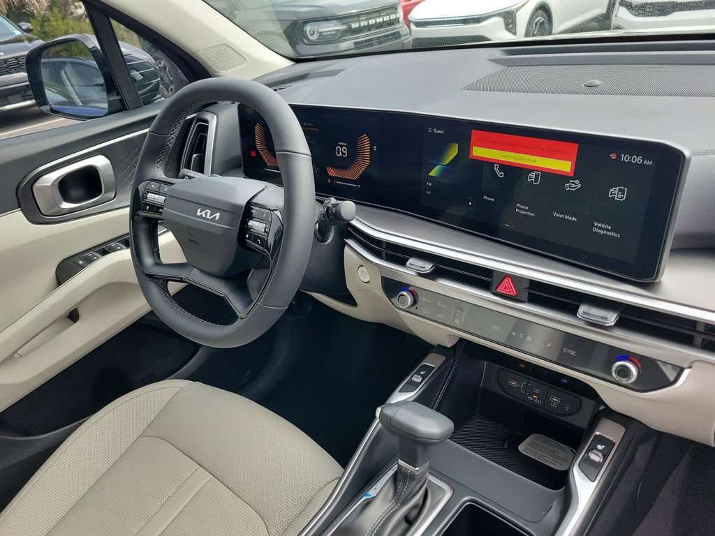 New 2026 Gray Kia S image 8