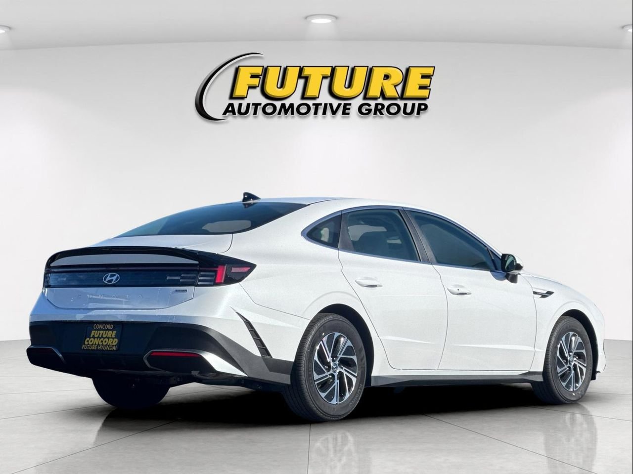New 2026 White Hyundai Blue image 3