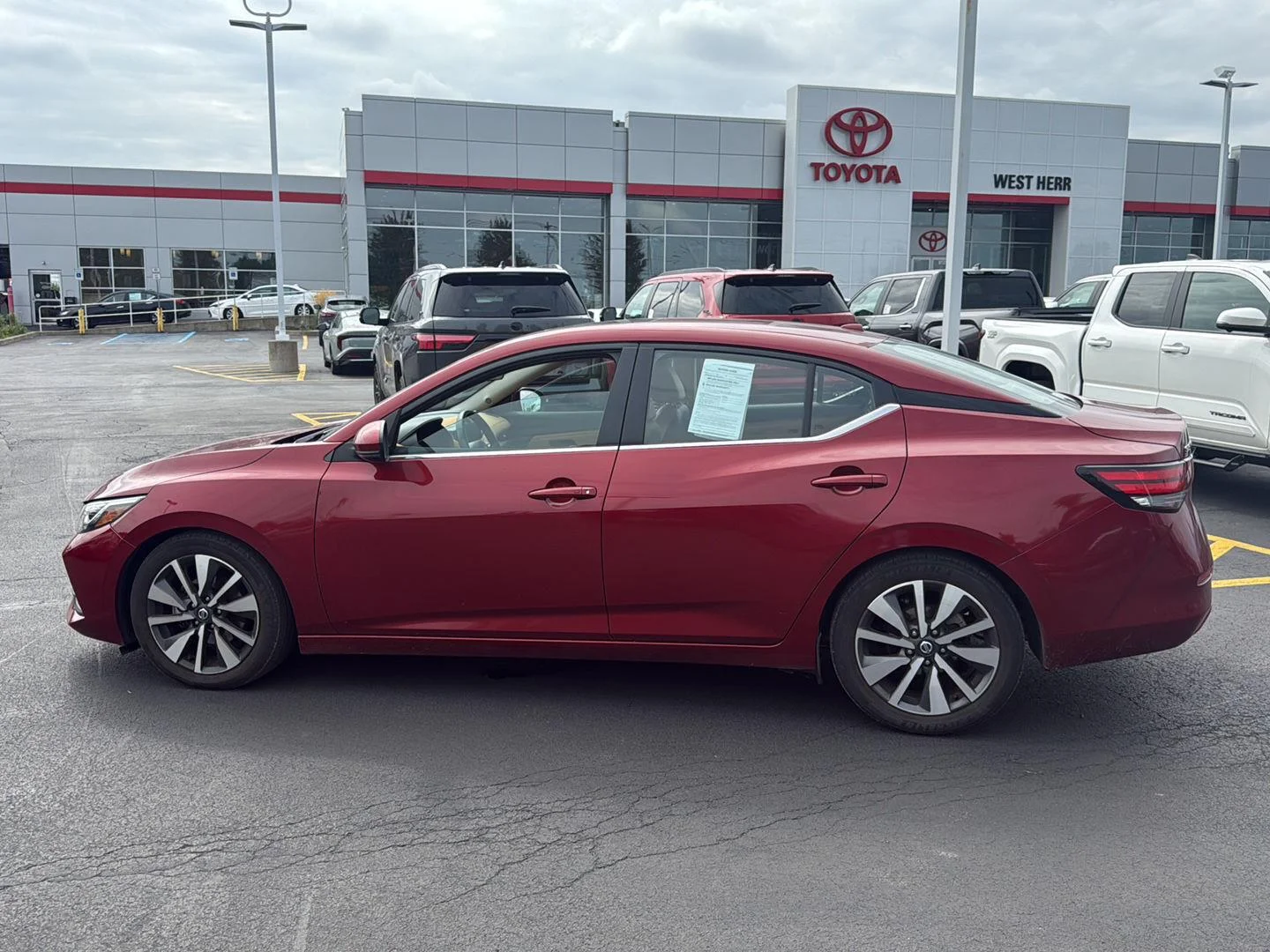 Used 2020 Scarlet Ember Tintcoat Nissan SV image 6
