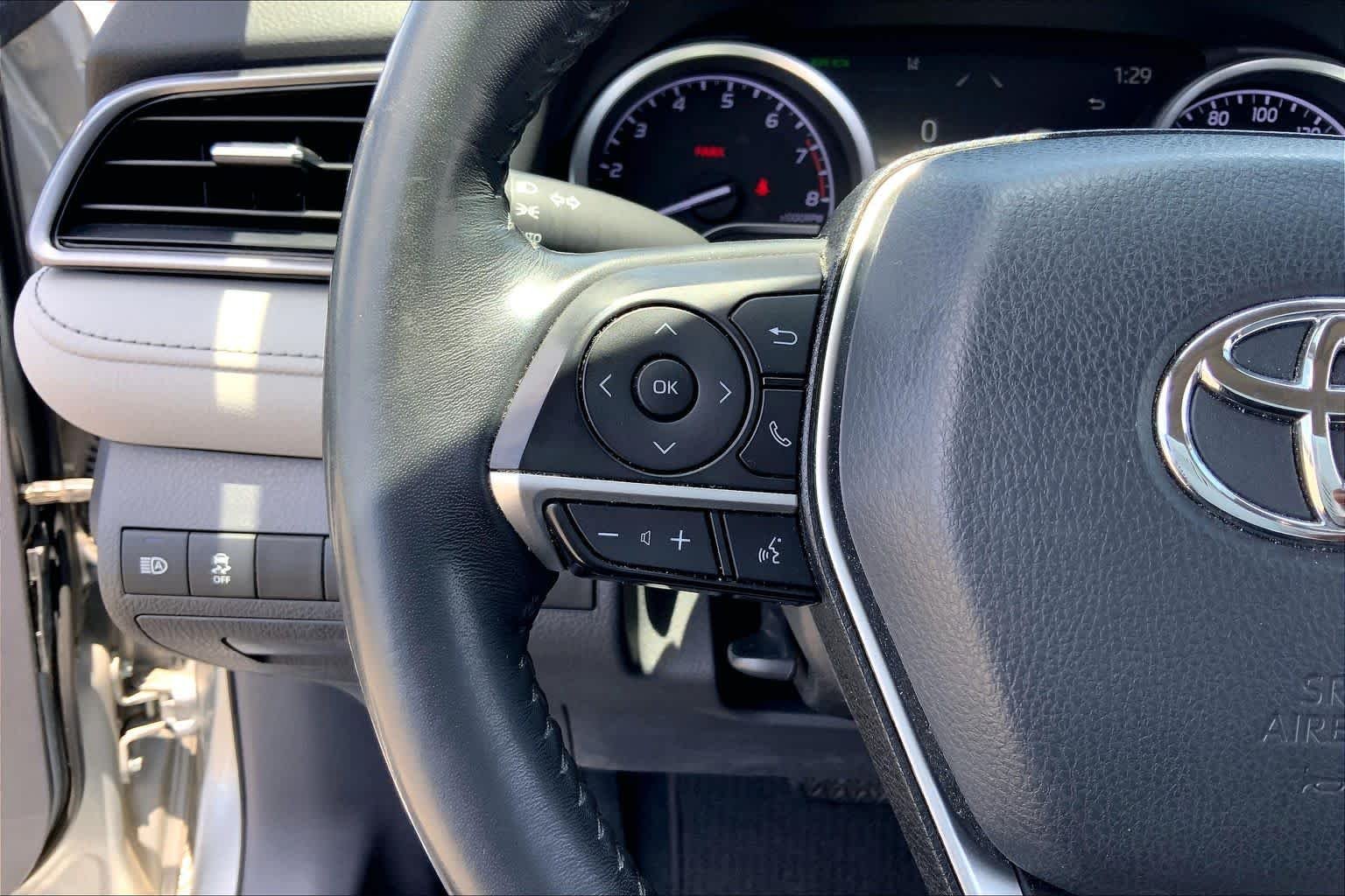 Used 2022 Celestial Silver Metallic Toyota XLE image 23