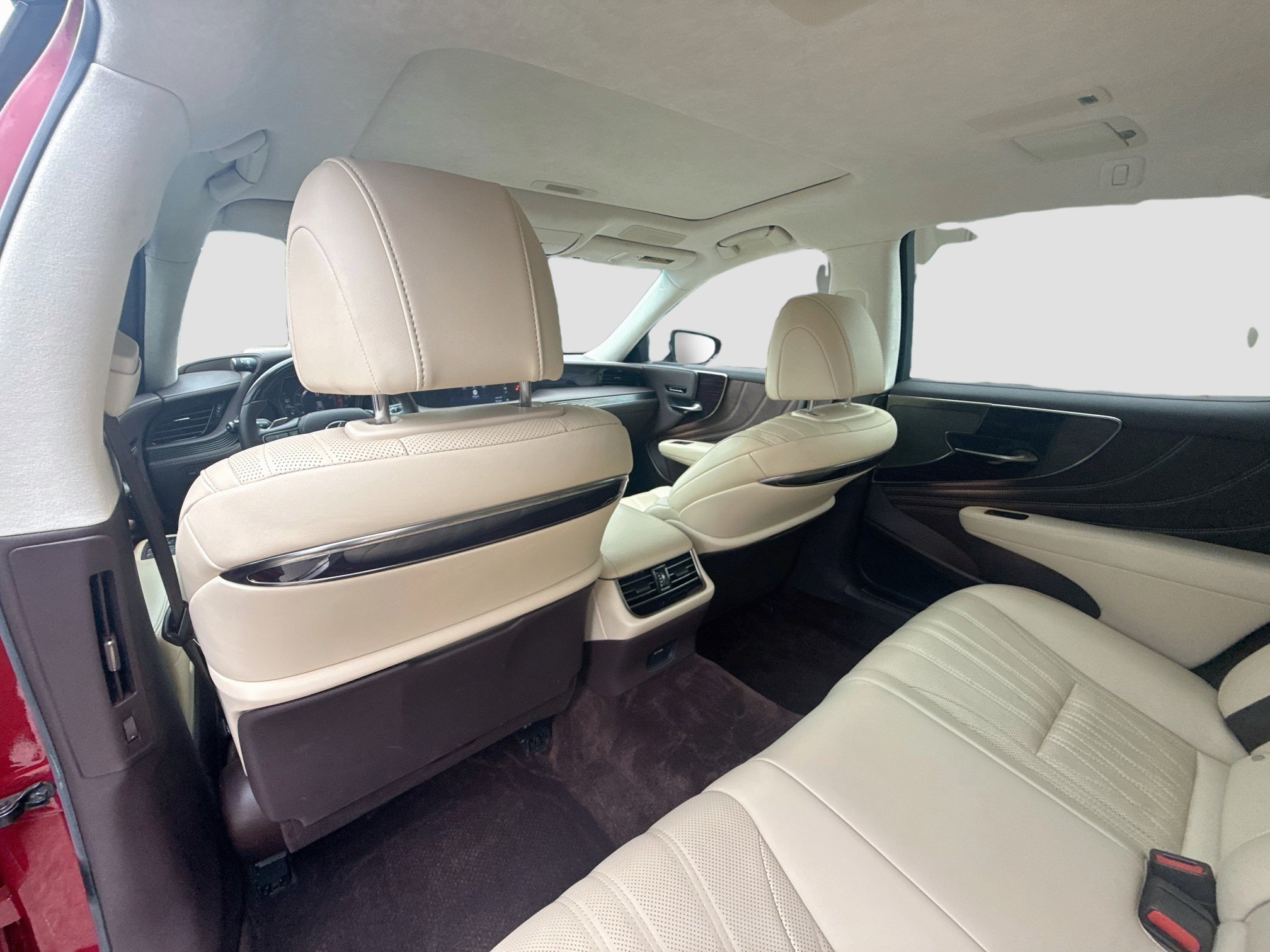 Used 2020 Matador Red Mica Lexus LS 500 image 22