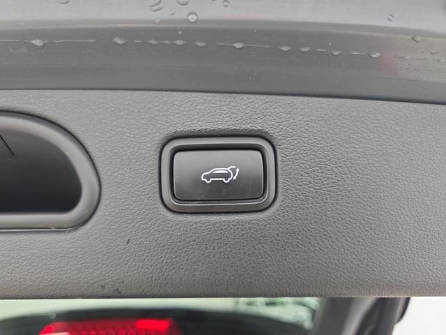 Used 2017 Coliseum Gray Hyundai Sport image 35