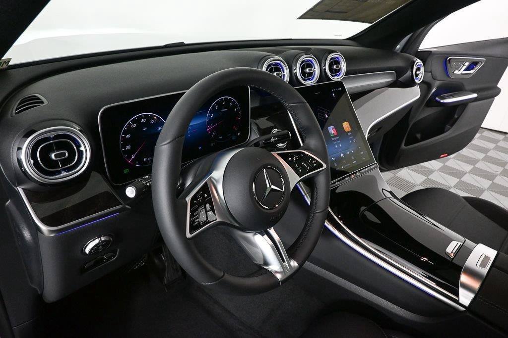 New 2026 Cirrus Silver Metallic Mercedes-Benz GLC 300 image 45