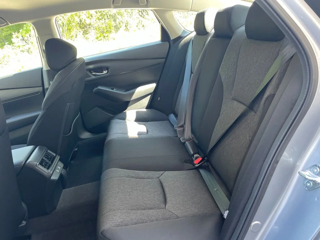 New 2026 Solar Silver Metallic Honda LX image 23