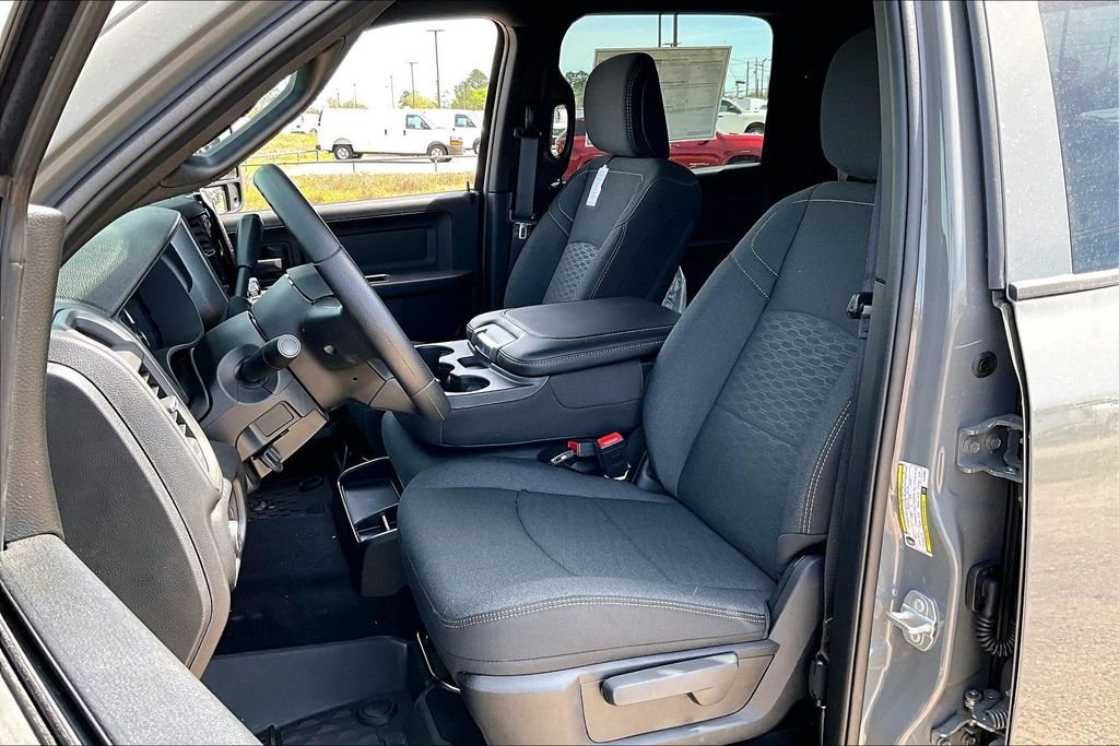 New 2026 Ram 2500 Tradesman 4D Crew Cab