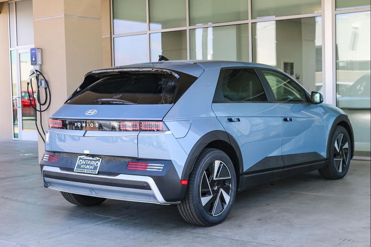 New 2026 Blue Hyundai SEL image 8