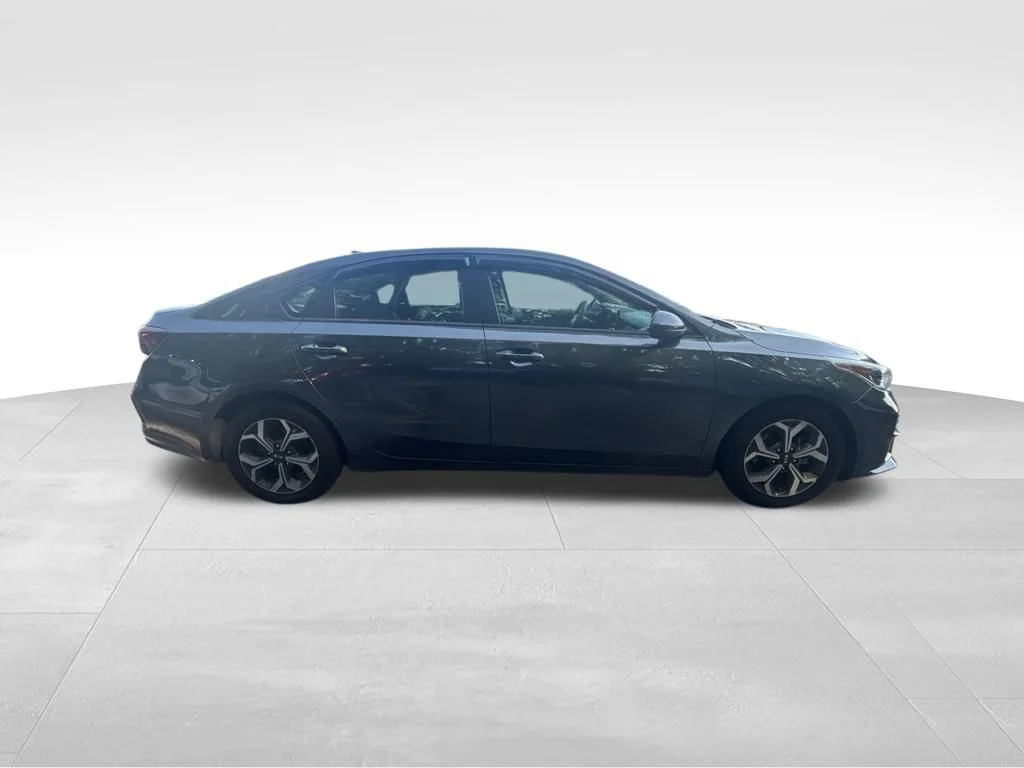 Used 2019 Gray Kia LXS image 8