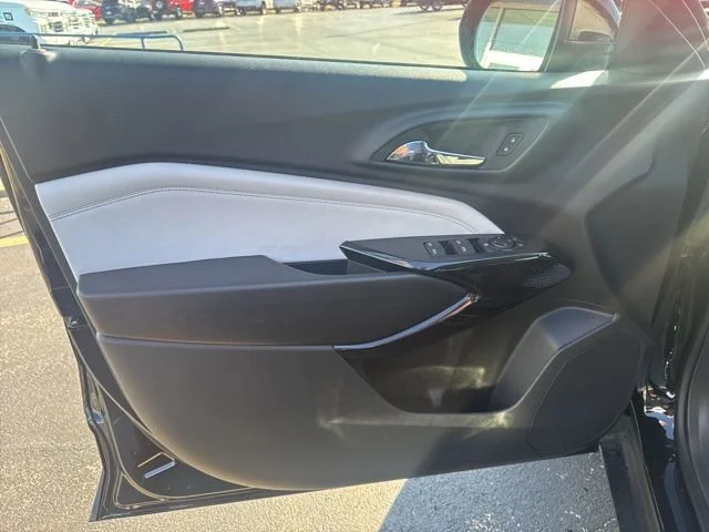 New 2026 Mosaic Black Metallic Chevrolet LT image 21