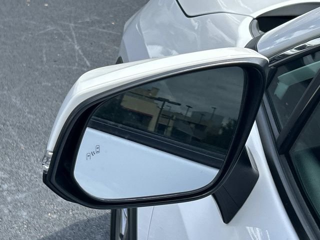 Used 2025 White Toyota XLE image 15