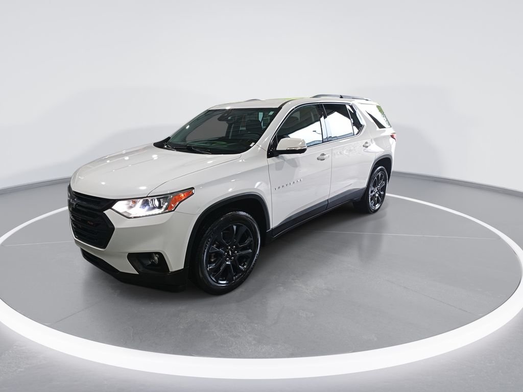 Used 2021 White Chevrolet RS image 4