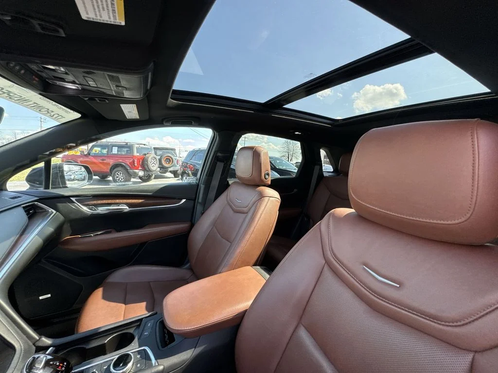 Used 2021 Black Cadillac Premium Luxury image 22