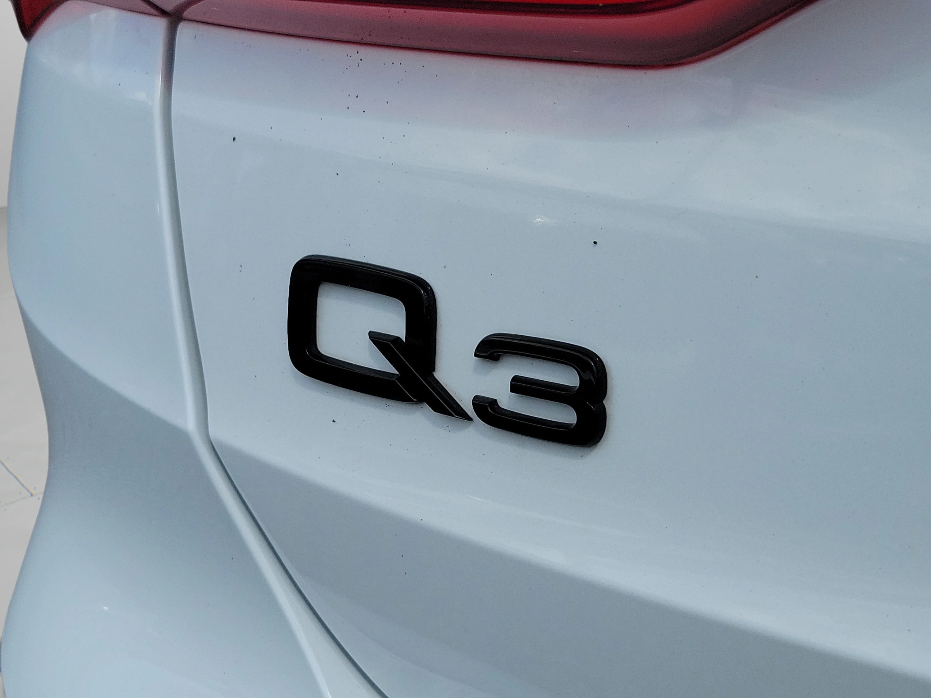 Used 2021 White Audi S line Premium Plus image 32