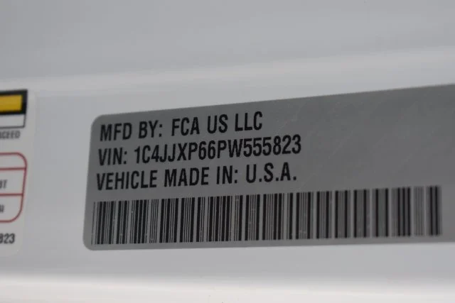 Used 2023 White Jeep Sahara 4xe image 39