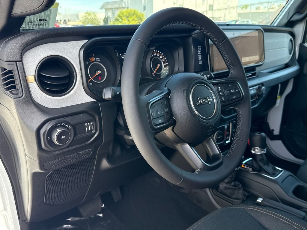 New 2026 Bright White Clearcoat Jeep Sport S image 30