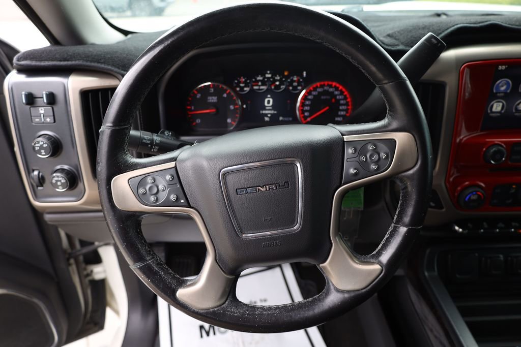 Used 2015 White Diamond Tricoat GMC Denali image 13