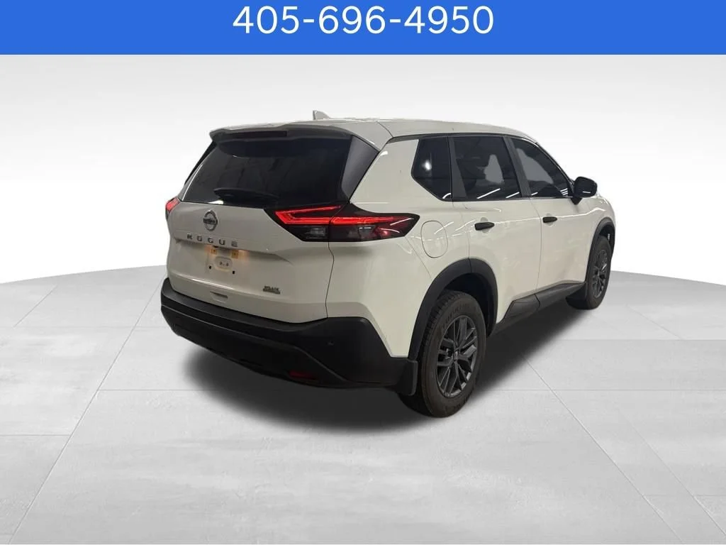 Pre-Owned 2021 Nissan Rogue S