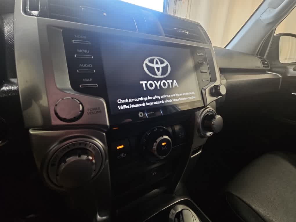 Used 2023 Ice Cap Toyota SR5 Premium image 9