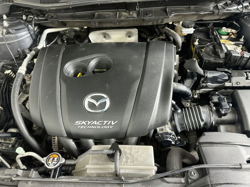 Used 2015 Gray Mazda Sport image 27