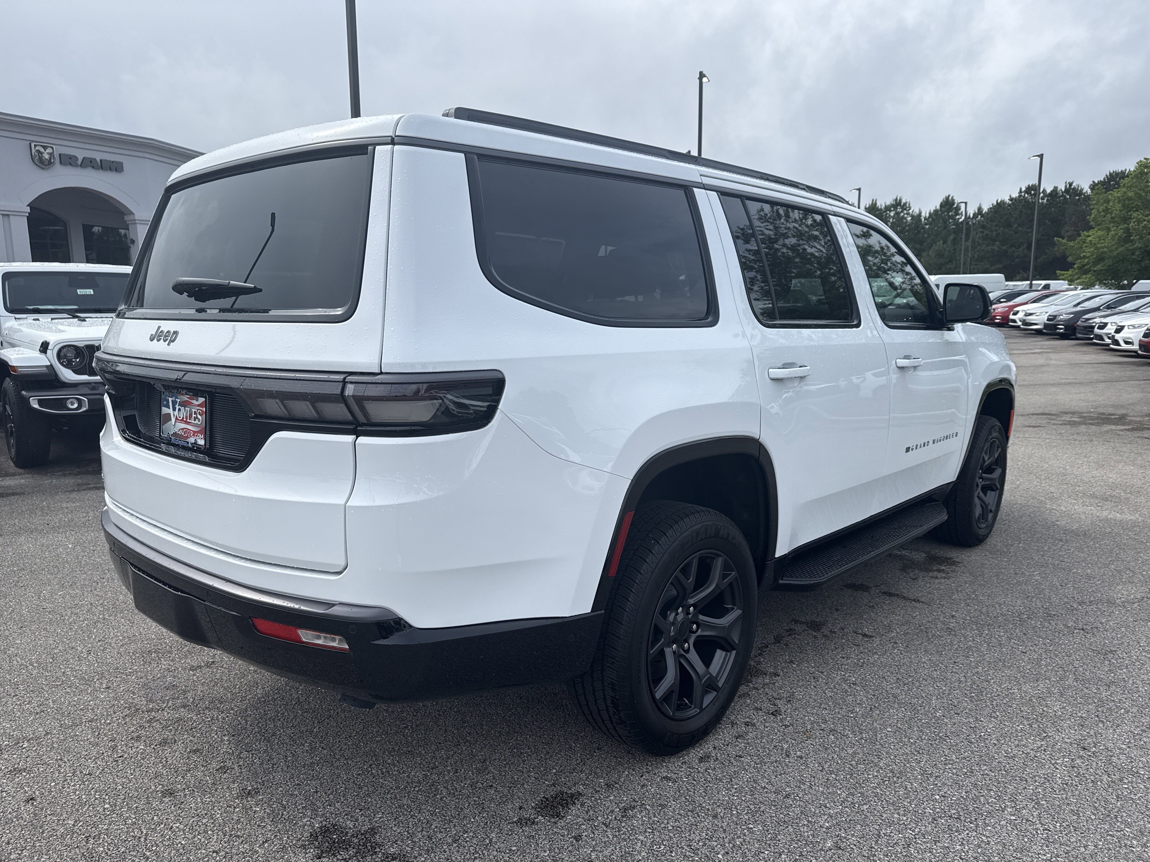 New 2026 Bright White Clearcoat Jeep Limited Altitude image 7