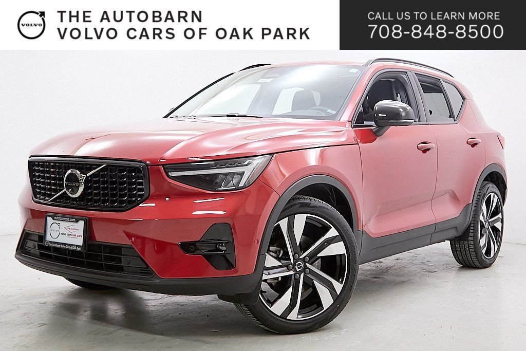 2023 Volvo XC40 Plus