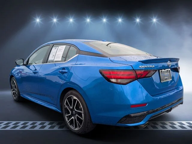 2025 Nissan Sentra SR - Photo 5