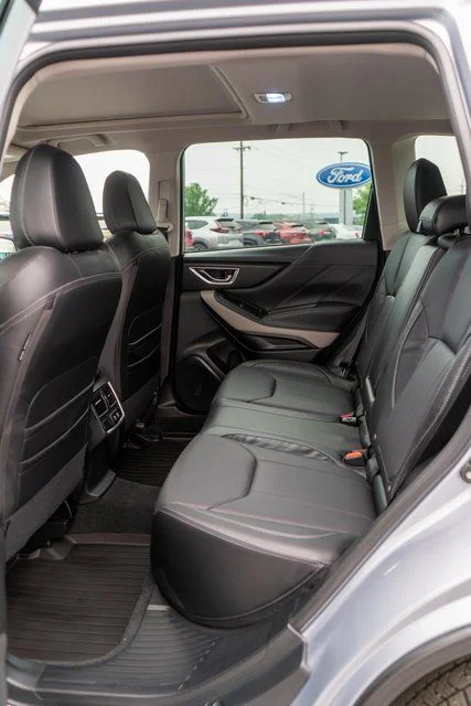 Used 2023 Silver Subaru Limited image 11
