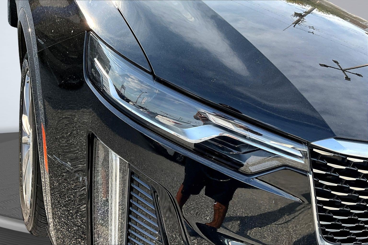 Used 2020 Black Cadillac Premium Luxury image 29