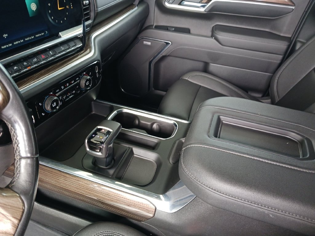 Used 2022 Beige Chevrolet LT Trail Boss image 11