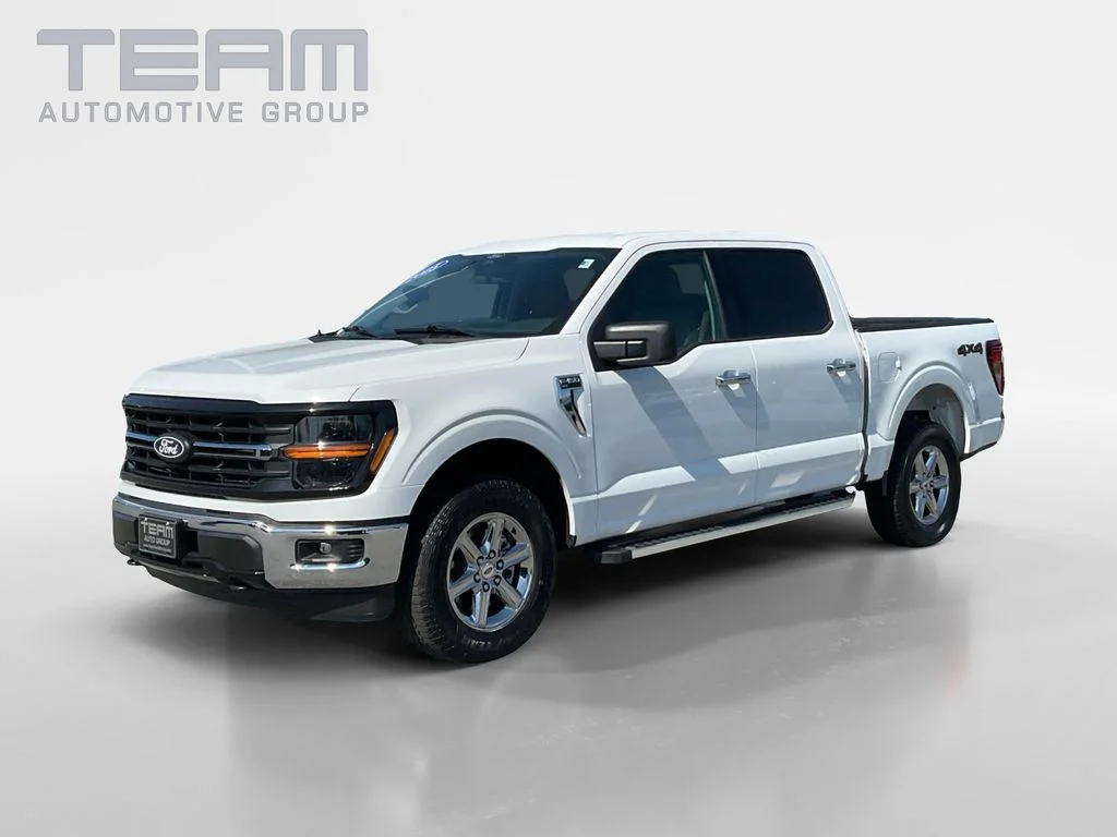 Used 2025 White Ford XLT image 3