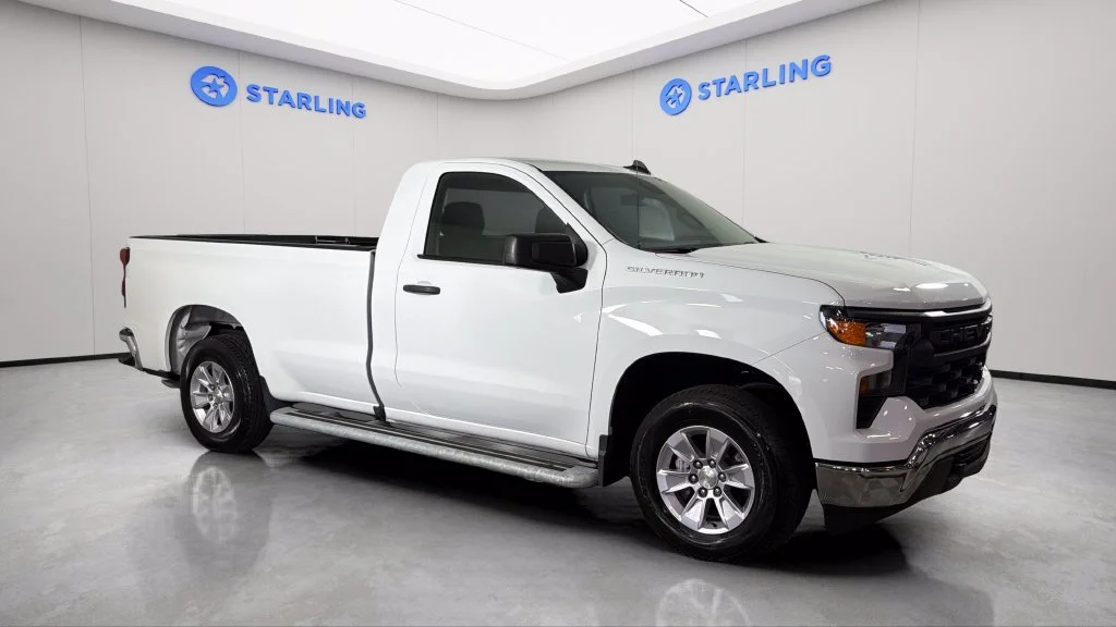 Used 2025 Summit White Chevrolet WT image 25