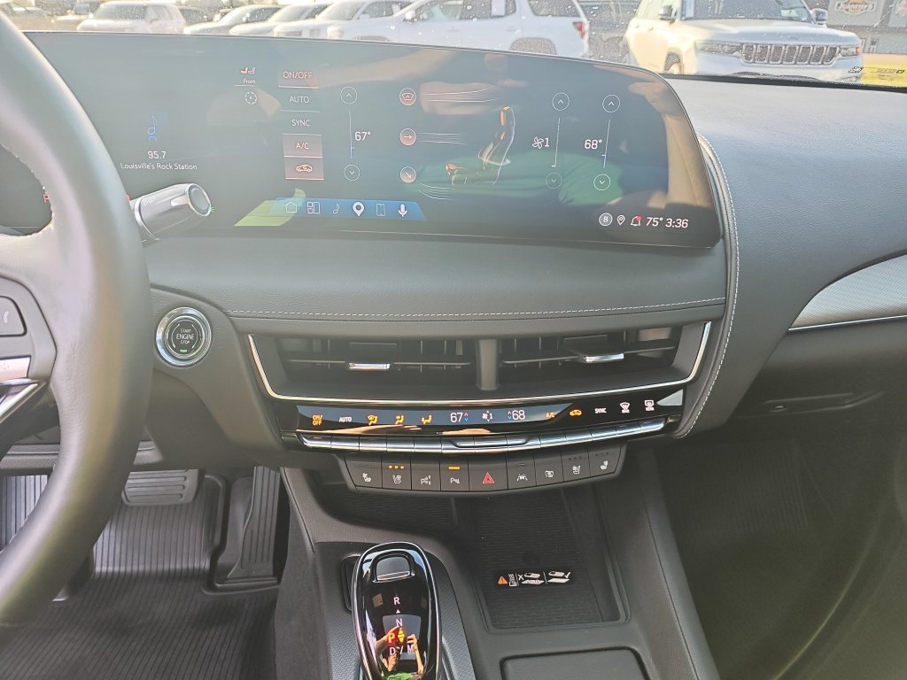 Used 2025 Black Cadillac Premium Luxury image 22