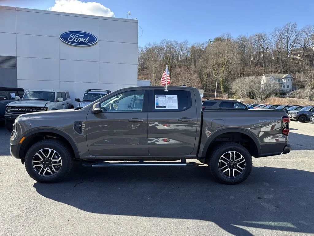 Used 2025 Gray Ford Lariat image 6