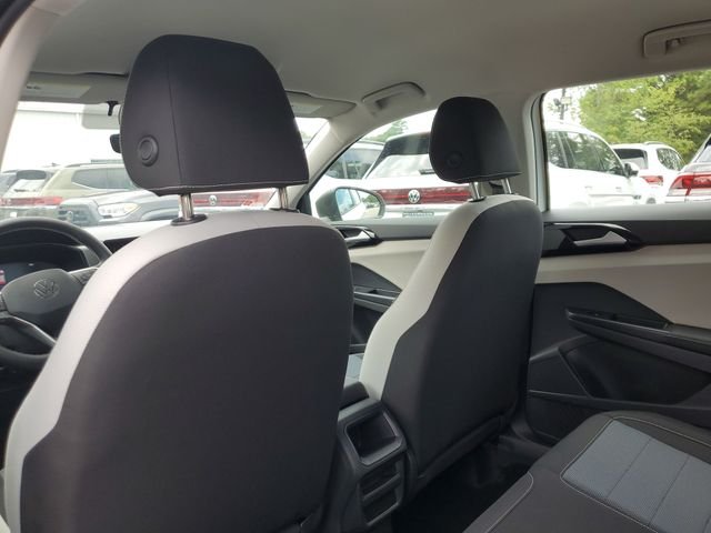 New 2026 White Volkswagen 1.5T S image 17
