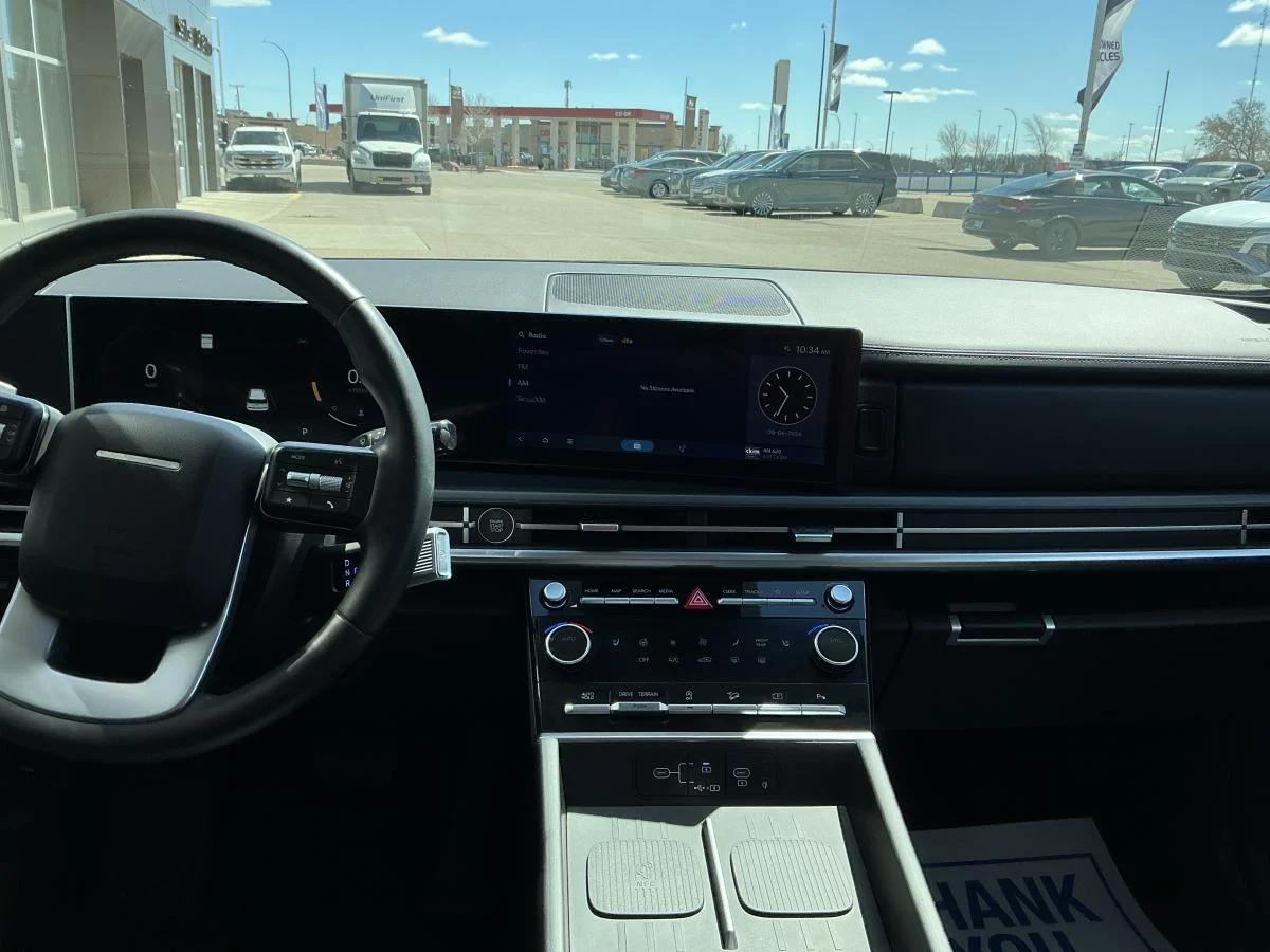 Used 2025 Green Hyundai XRT image 35
