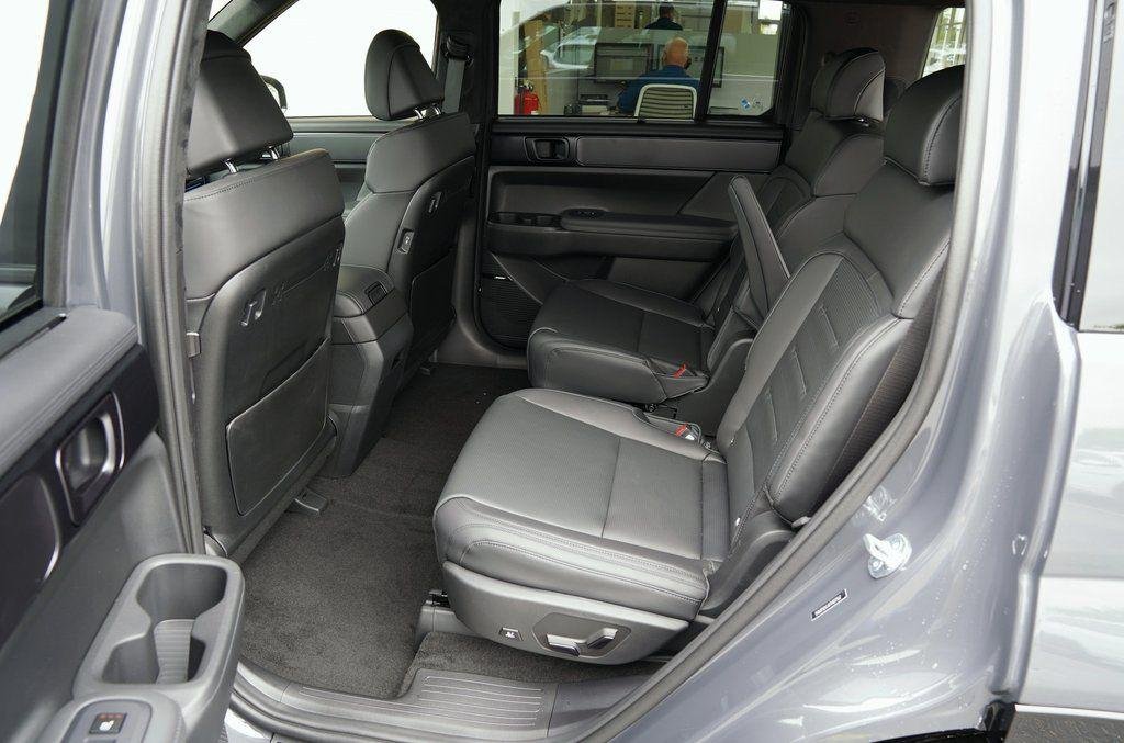 2026 Hyundai Santa Fe Calligraphy - Photo 32