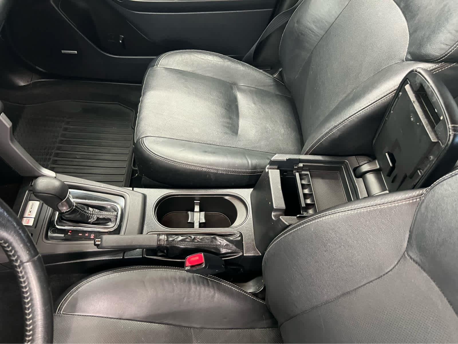 Used 2015 Crystal Black Silica Subaru 2.0XT Touring image 19