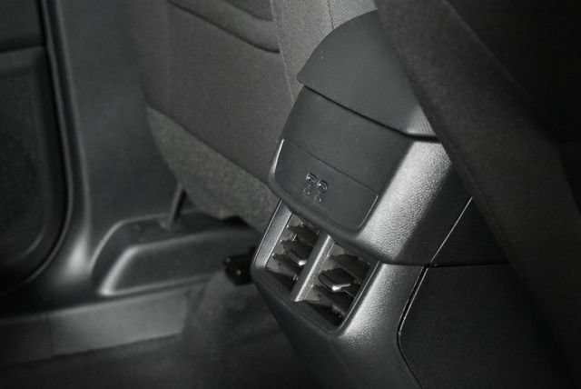 New 2027 Mosaic Black Metallic Chevrolet LT image 19