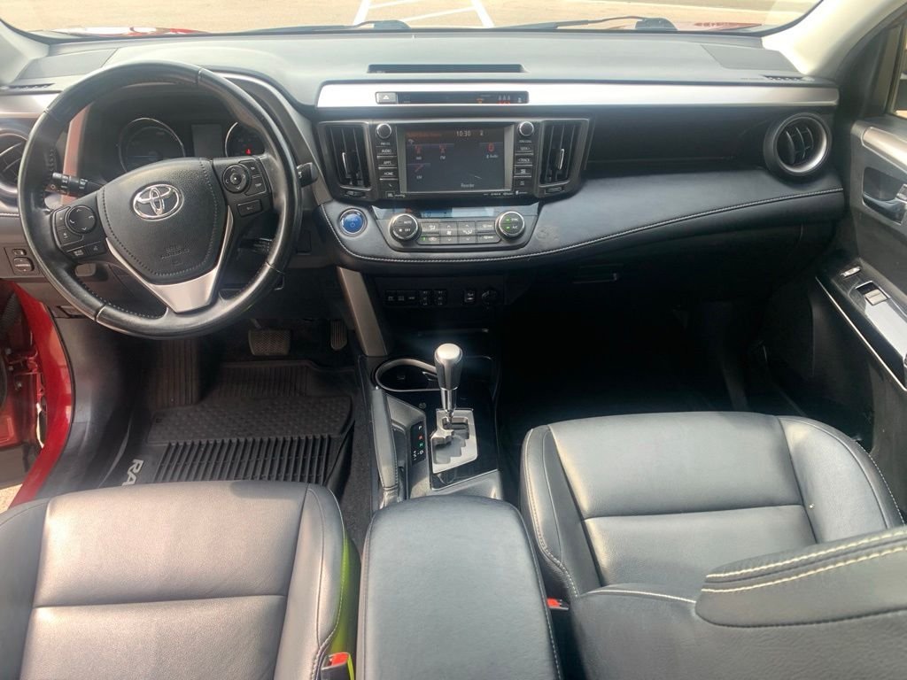 Used 2018 Red Toyota Limited image 12