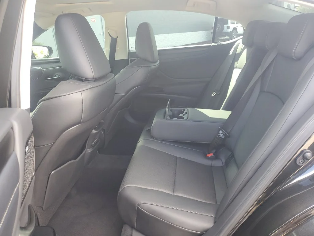 Used 2025 Black Lexus 350 image 8