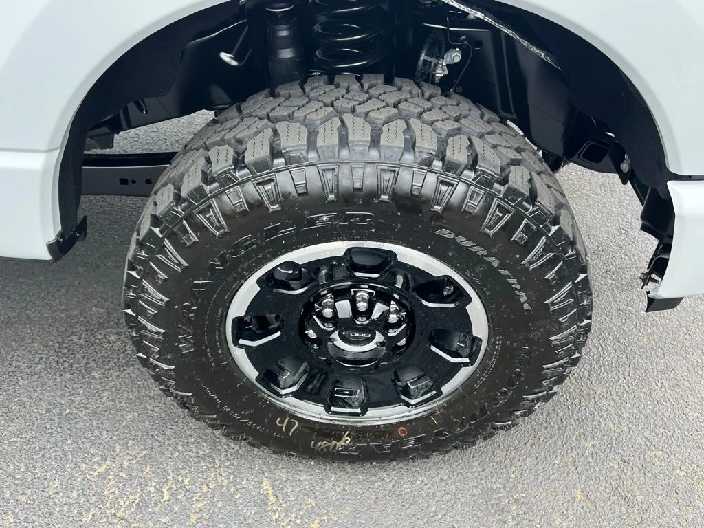 New 2026 Avalanche Ford F-350® Lariat® image 7